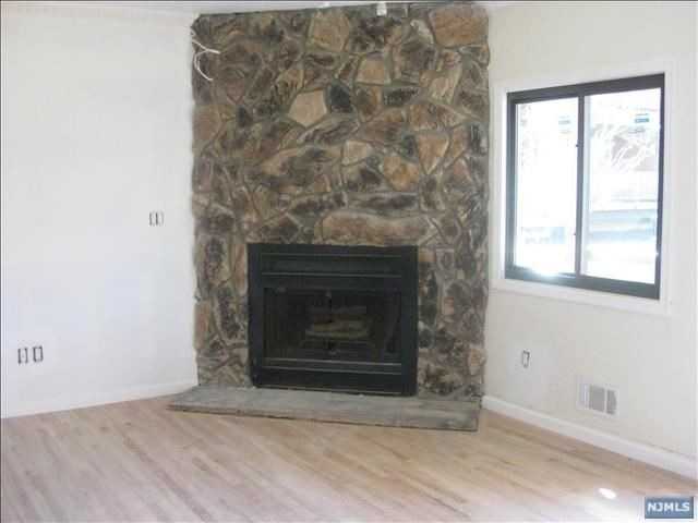 9 Brookside Heights - Photo 3 of 11