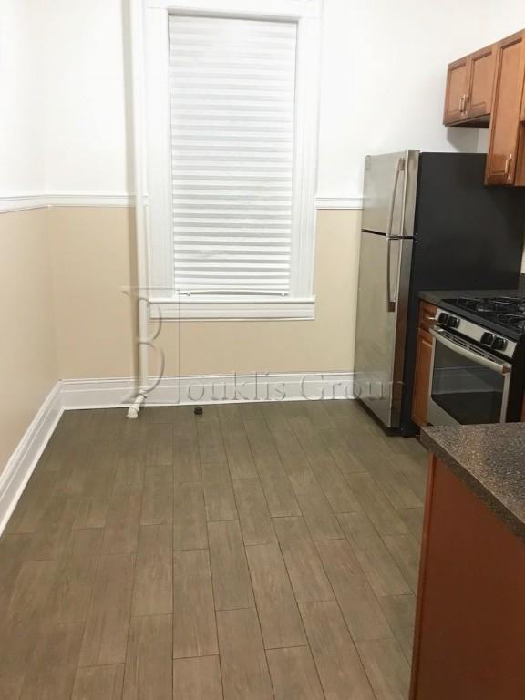 28-33 33rd St 1 - Photo 3 of 12