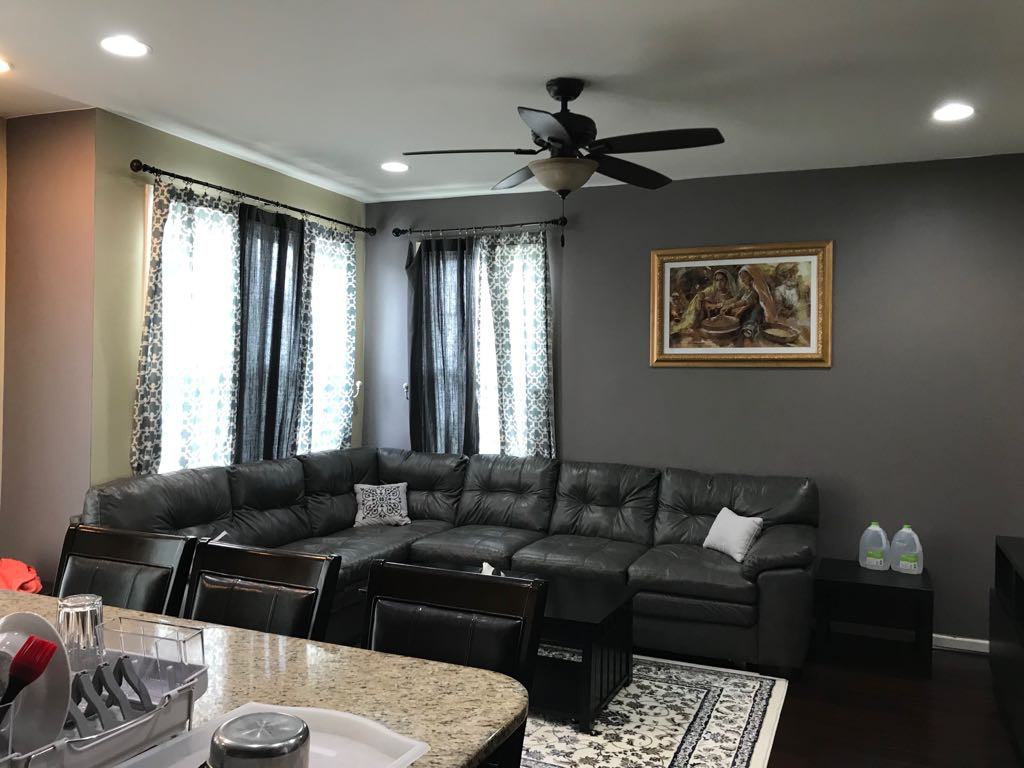 25100 Croxley Green Square - Photo 4 of 19