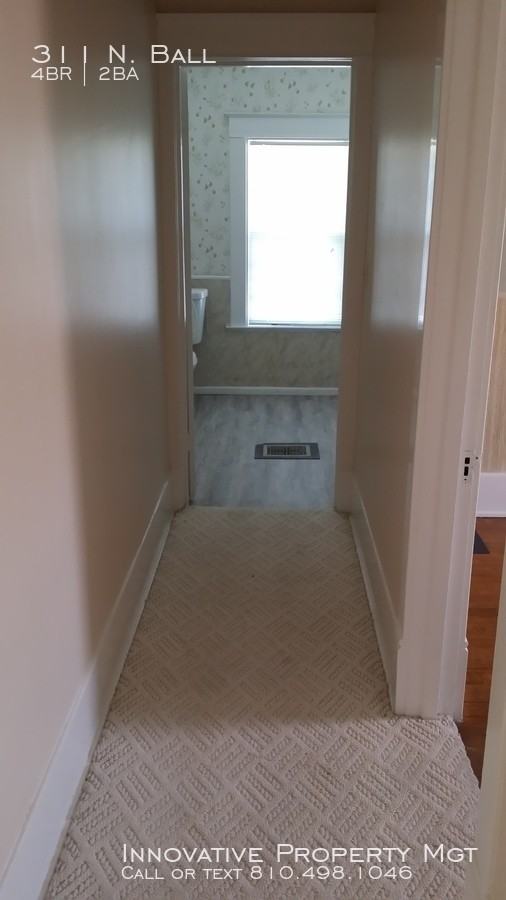 311 N Ball St - Photo 3 of 16
