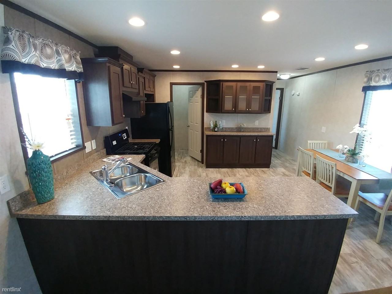 53 Big Chief Dr - Photo 3 of 28