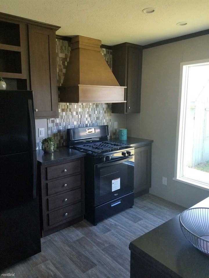 948 S Knox Pl - Photo 3 of 12