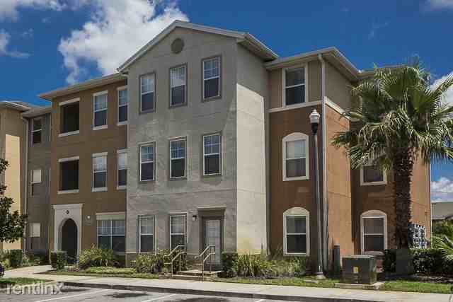 5312 The Esplanade - Photo 2 of 19