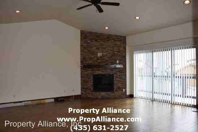 976 W White Cloud Trail - Photo 3 of 12