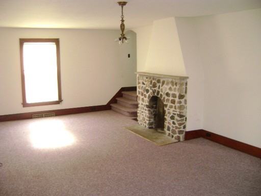 612 Coshocton Rd - Photo 2 of 10