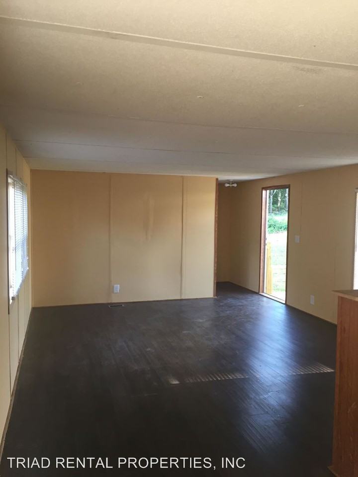 4697 Roundleaf Rd #5 - Photo 2 of 12