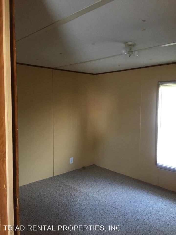 4697 Roundleaf Rd #5 - Photo 3 of 12