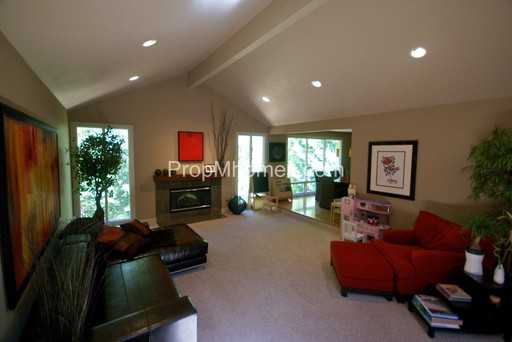 1151 Cherry Cir - Photo 3 of 29