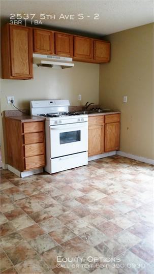 2537 5th Ave S #2 - Photo 3 of 16