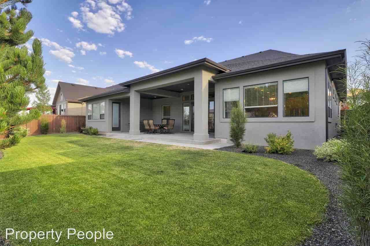 6599 E Playwright Dr - Photo 3 of 22