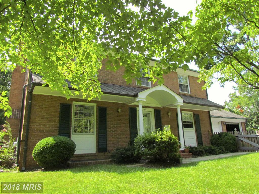 7200 Brookville Rd - Photo 2 of 20