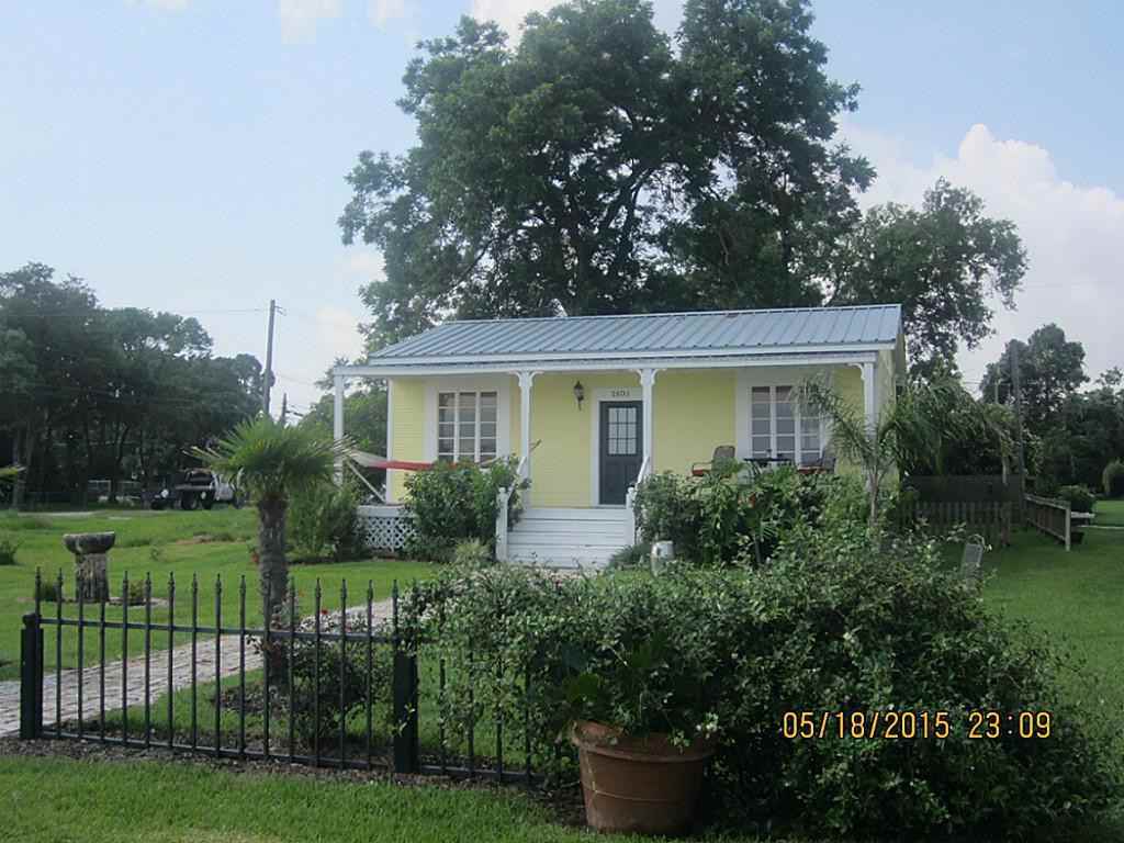 2605 Avenue A - Photo 3 of 24