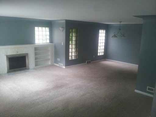 2447 Richards Dr SE - Photo 3 of 13