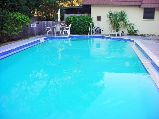 8710 Dr Martin Luther King Jr St N - Photo 2 of 12