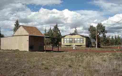 4041 NE Upas Ave - Photo 2 of 8