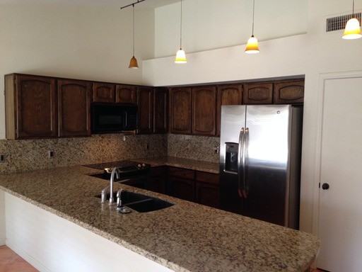 1225 E San Angelo Ave - Photo 2 of 13