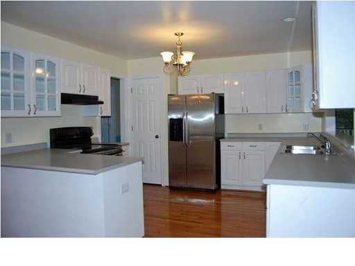 4 Seagrass Ln - Photo 2 of 3