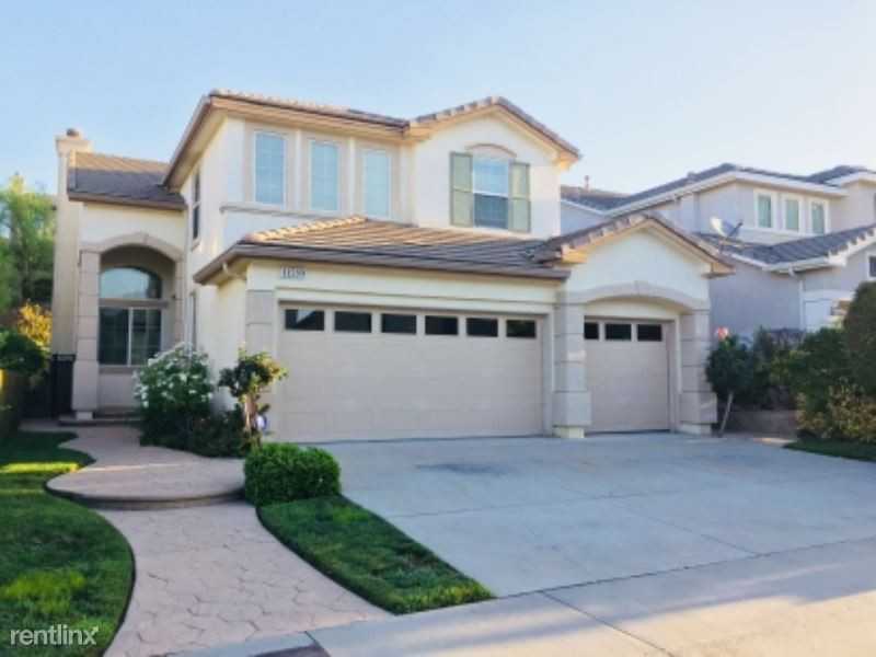 3 Bedroom 2 Bath House For Rent In Los Angeles