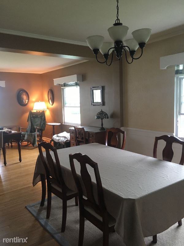 3101 Sheridan Rd - Photo 2 of 12