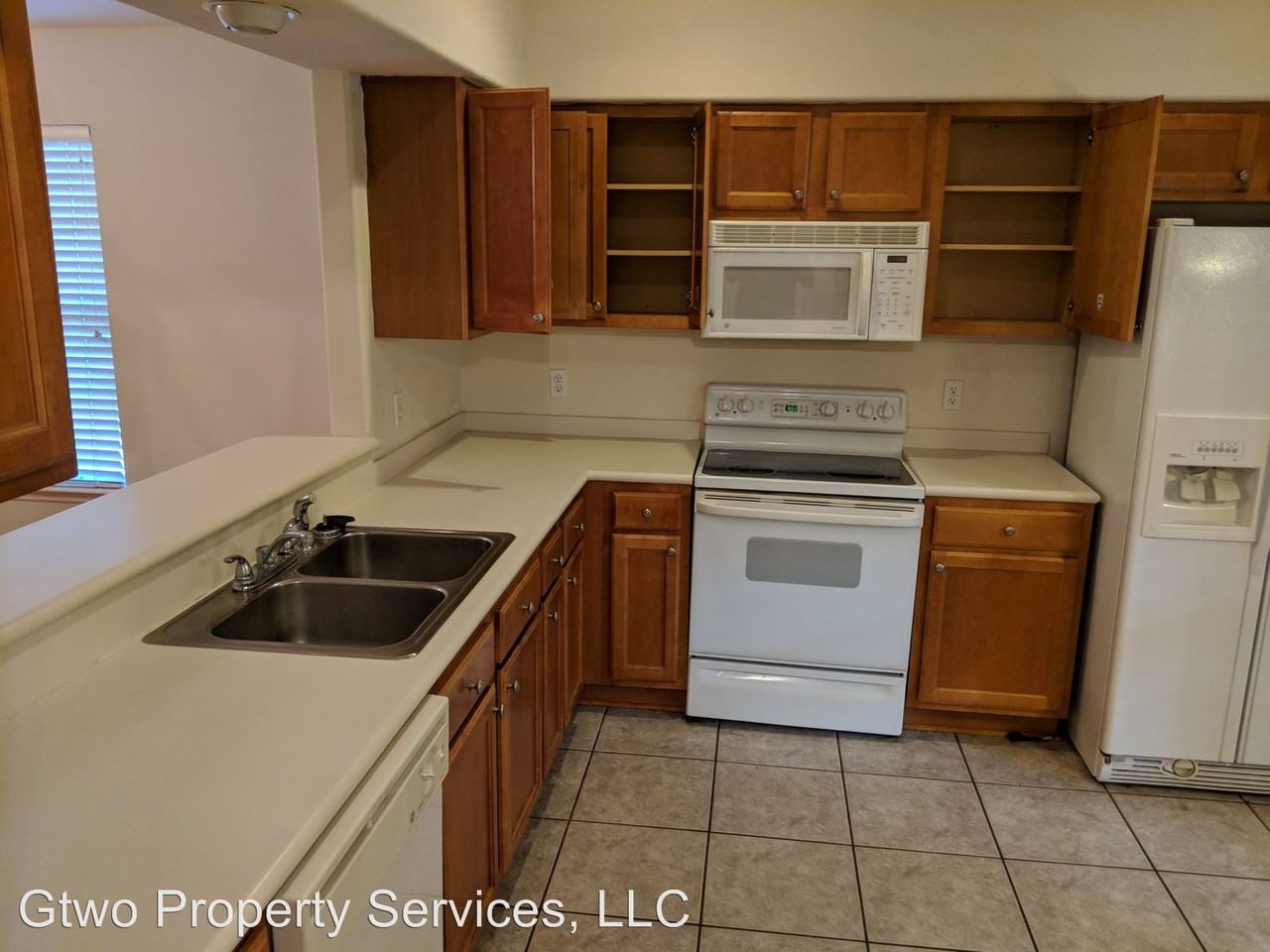 9332 Royal Troon Dr - Photo 2 of 5