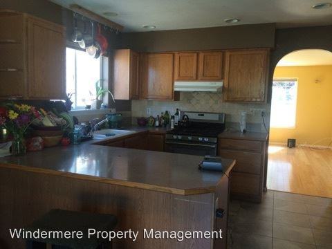 2170 Wildflower Way - Photo 2 of 11