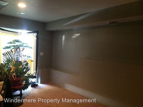 2170 Wildflower Way - Photo 3 of 11