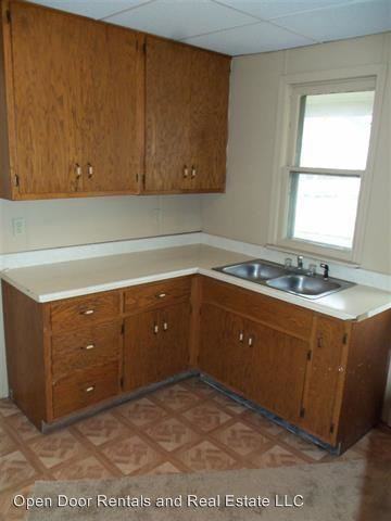 217 W 2nd Ave - Photo 3 of 9