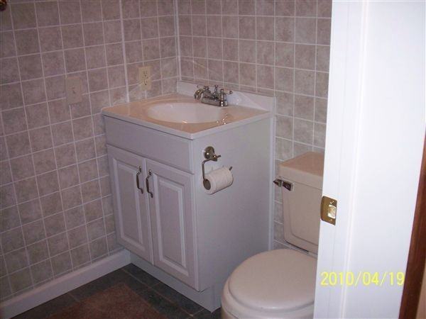 2541 Selma St - Photo 3 of 5