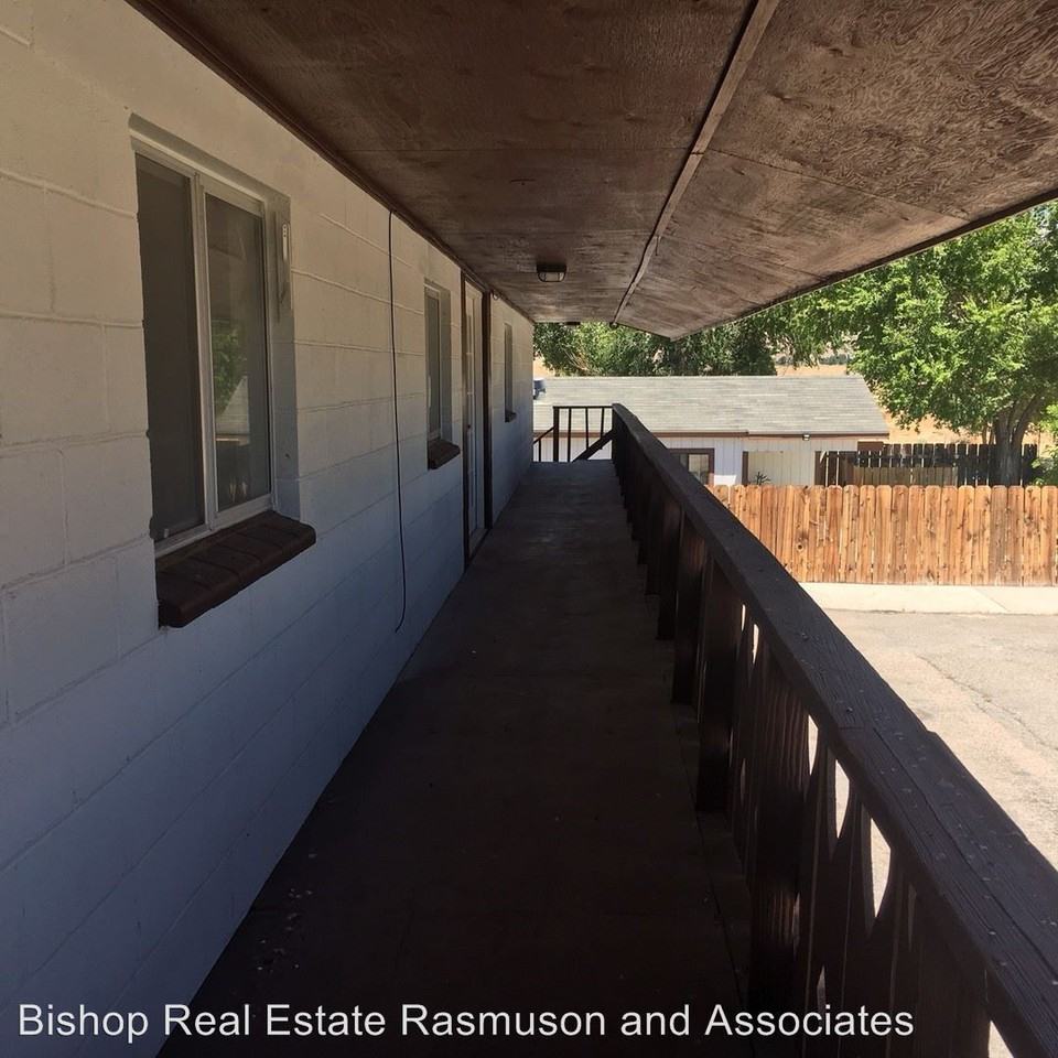 5150 5150 Hwy 6 - Photo 2 of 11