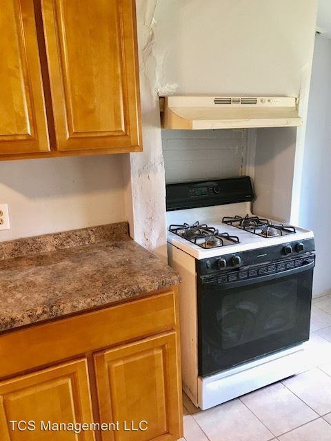 4426 Post Rd - Photo 2 of 18