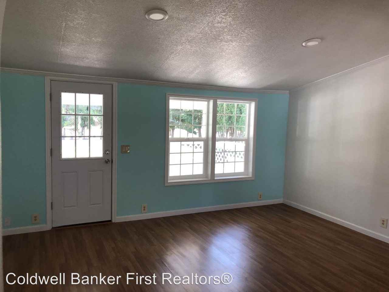 4204 Stateline Rd - Photo 3 of 18