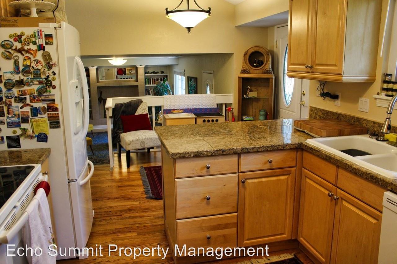 7795 Poplar Way - Photo 2 of 30