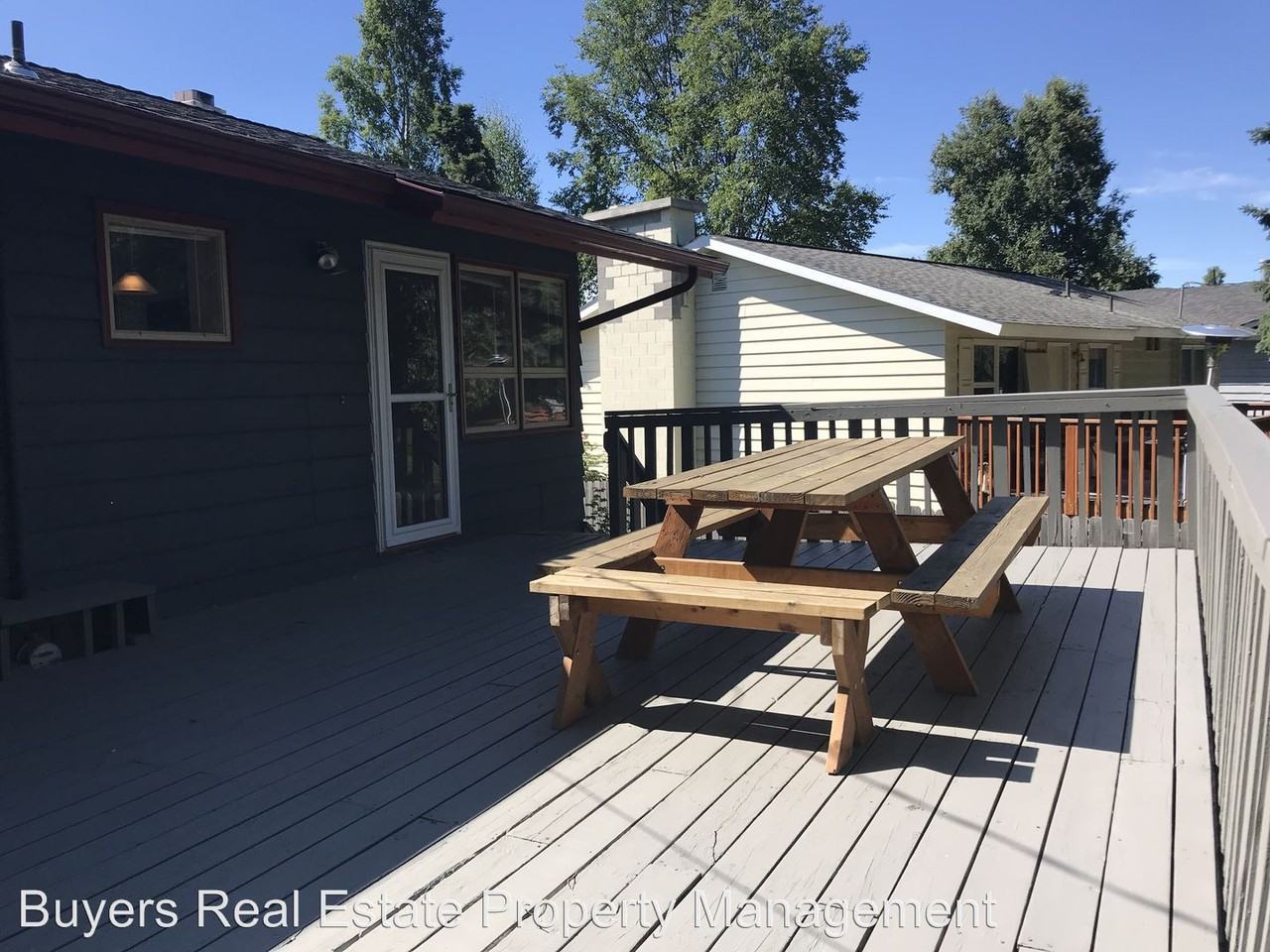 5081 Southampton Dr - Photo 3 of 26