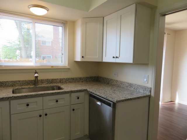 2005 Walters Ave - Photo 3 of 9