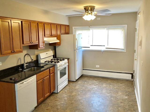 3205 St Charles Rd #2 - Photo 2 of 11