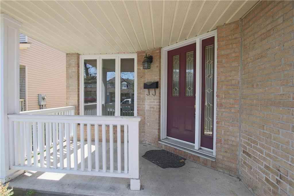 1850 La Chapelle St - Photo 2 of 24