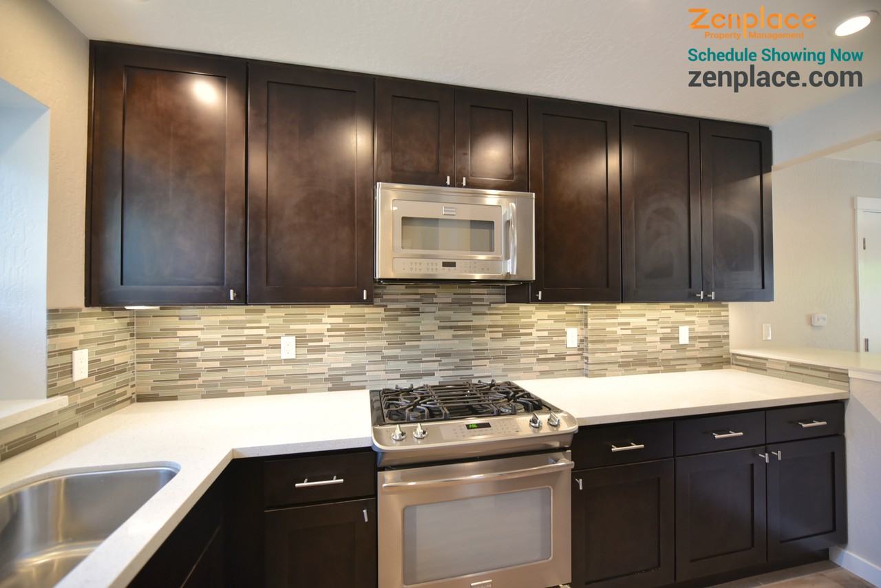 4161 Blackford Cir - Photo 3 of 14