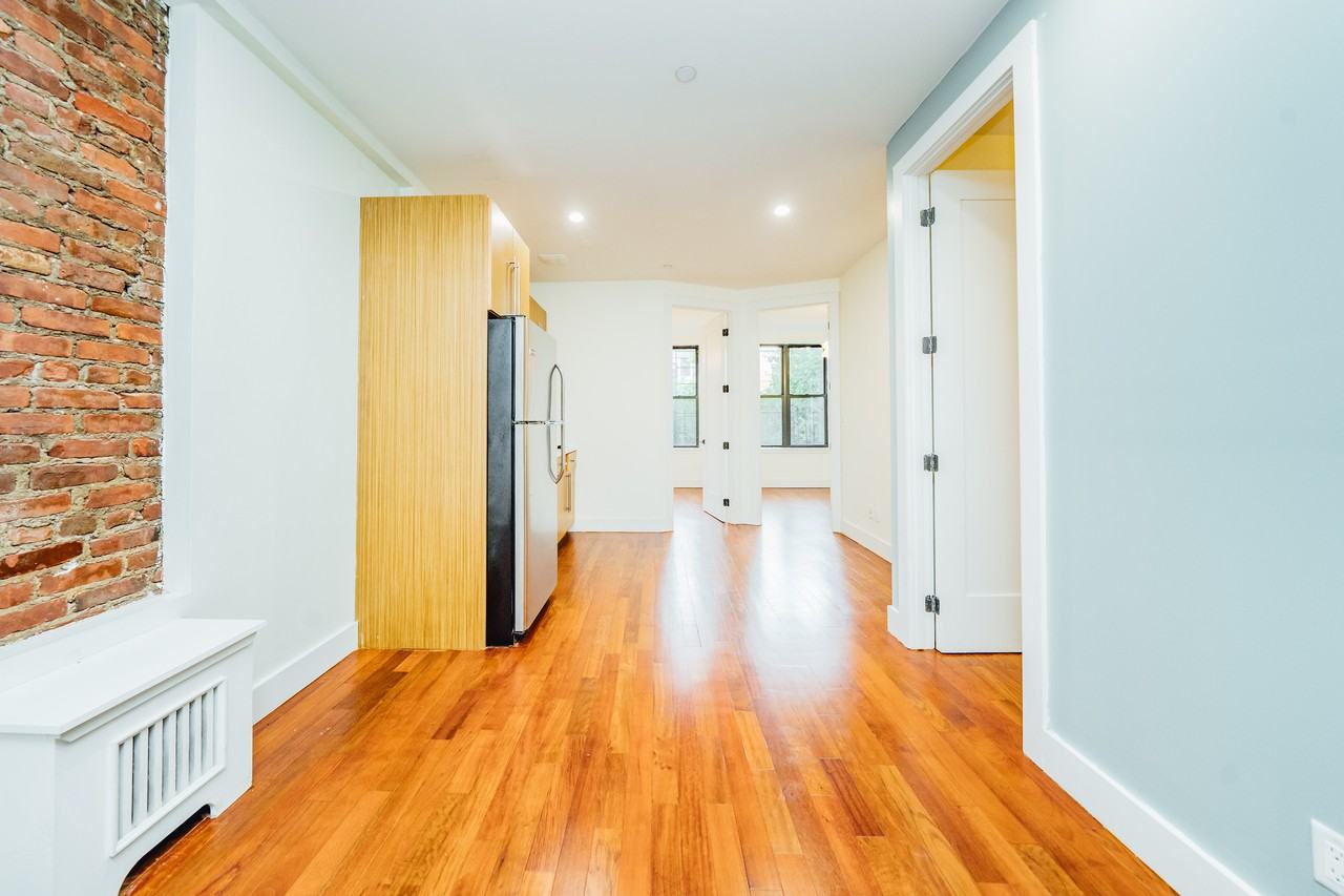 775 Hart Street #37JW