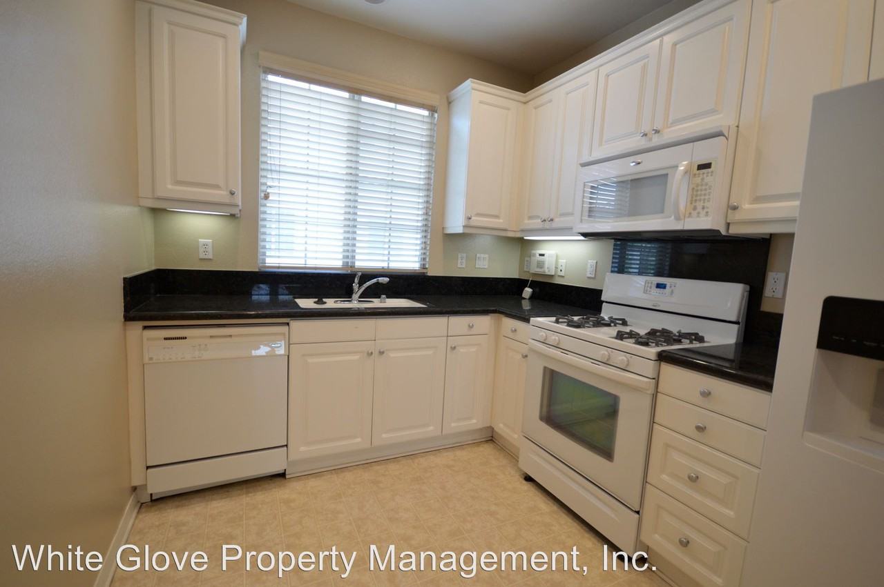 330 Depot Ct - Photo 3 of 19