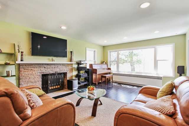 2950 Riverwoods Rd - Photo 3 of 24