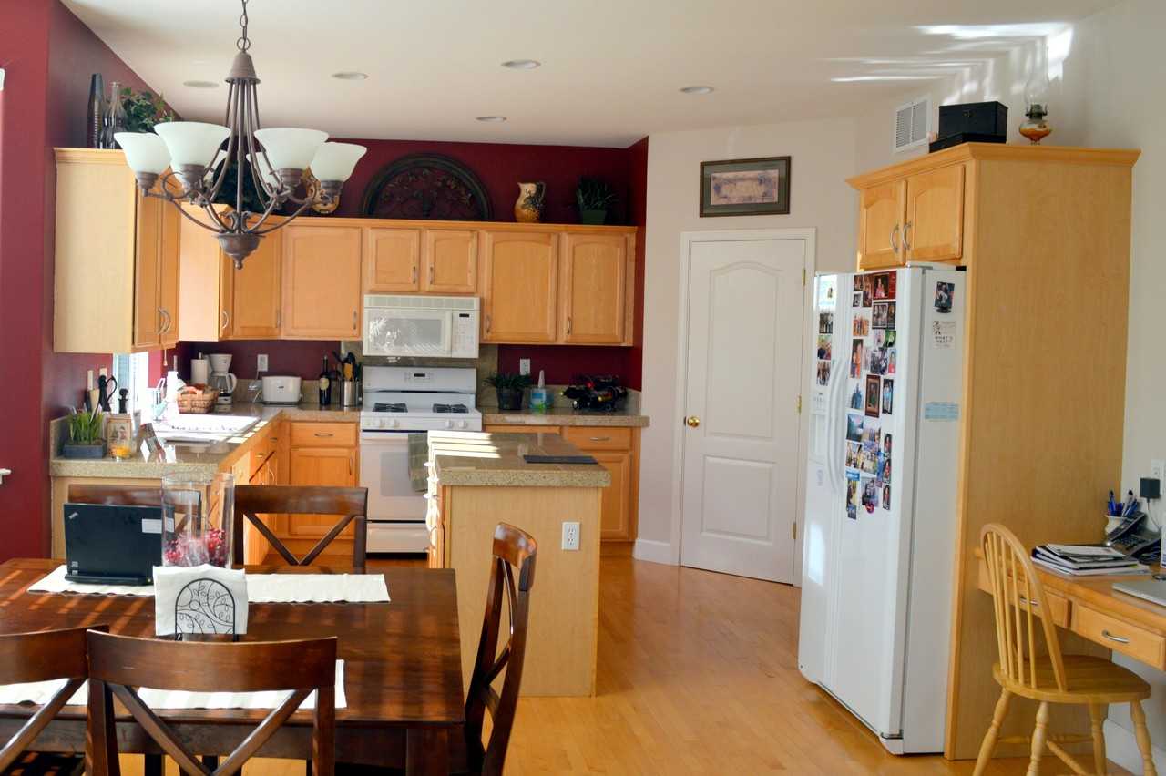 1603 1st Ave - Photo 3 of 235