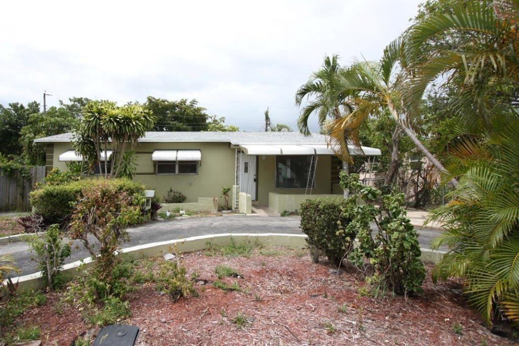 1202 Giller Ave - Photo 2 of 12