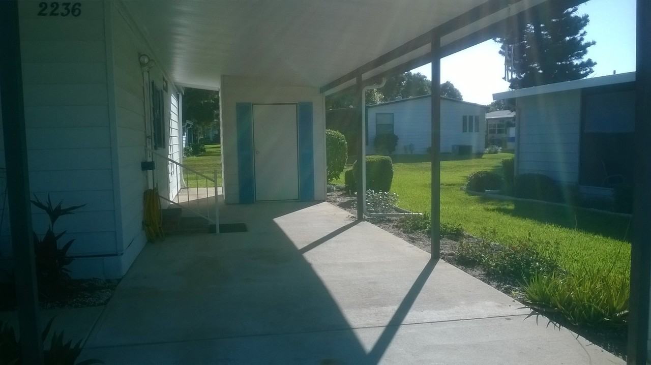 2236 Mariposa Ave - Photo 2 of 19