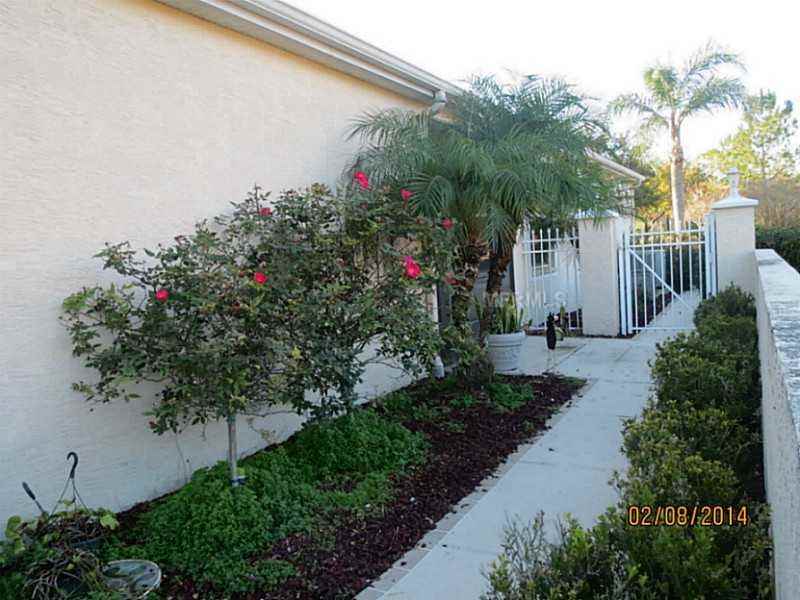 7622 Berna Ln - Photo 2 of 19