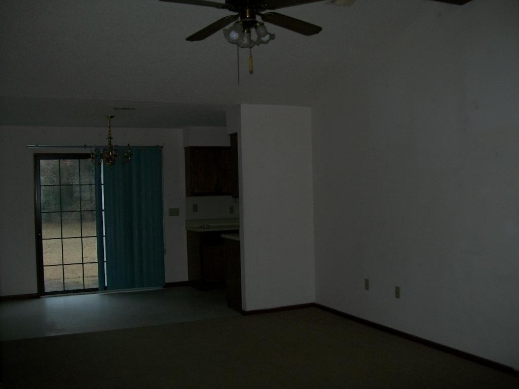412 Garden St - Photo 3 of 12