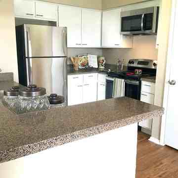 Pineview Terrace Apartments - Photo 3 of 7