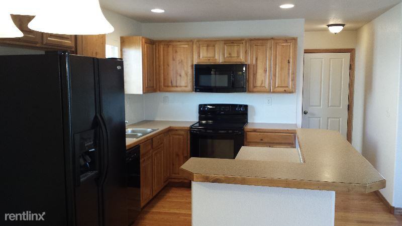 3474 Iron Horse Way - Photo 3 of 16