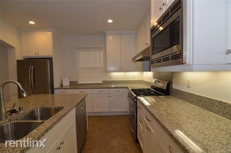 94 Strawberry Grove - Photo 2 of 20
