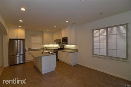 94 Strawberry Grove - Photo 3 of 20