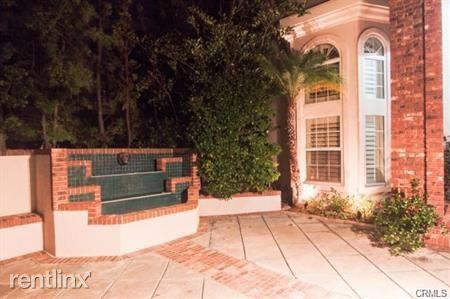 18 Thorn Oak - Photo 2 of 19